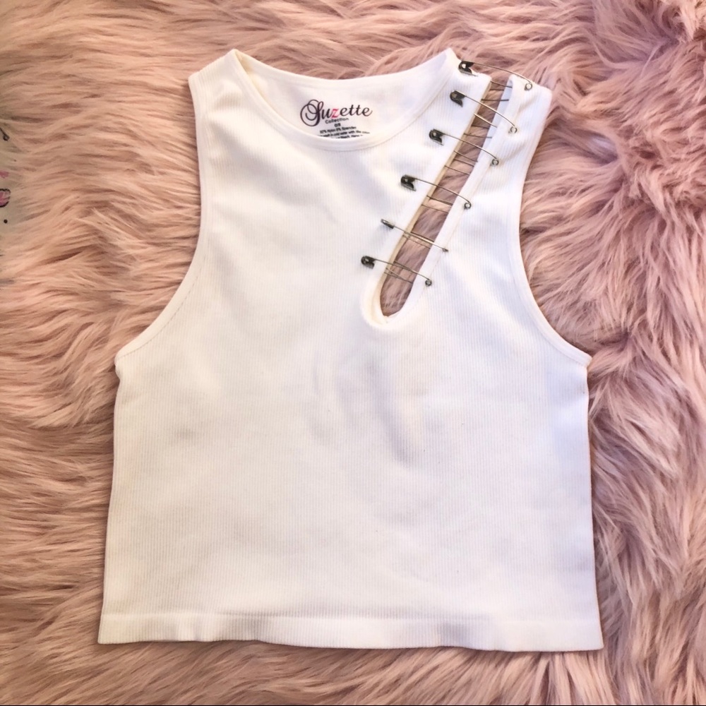 One size grunge/minimalist tank